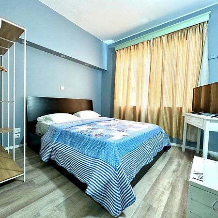 Hostel Monaco Фуншал Екстериор снимка
